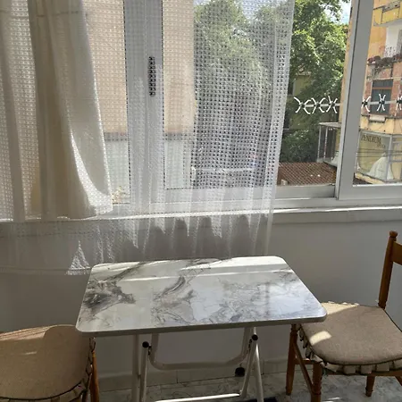 Apartment In Center