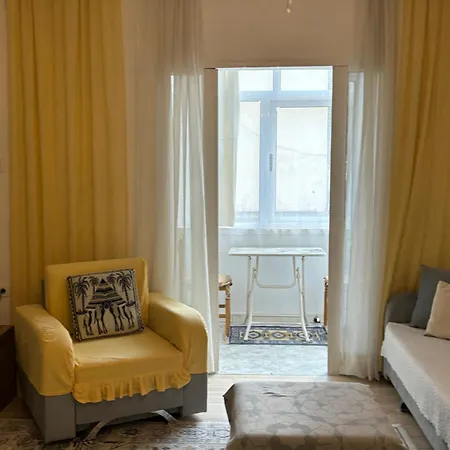 Appartement In Center *